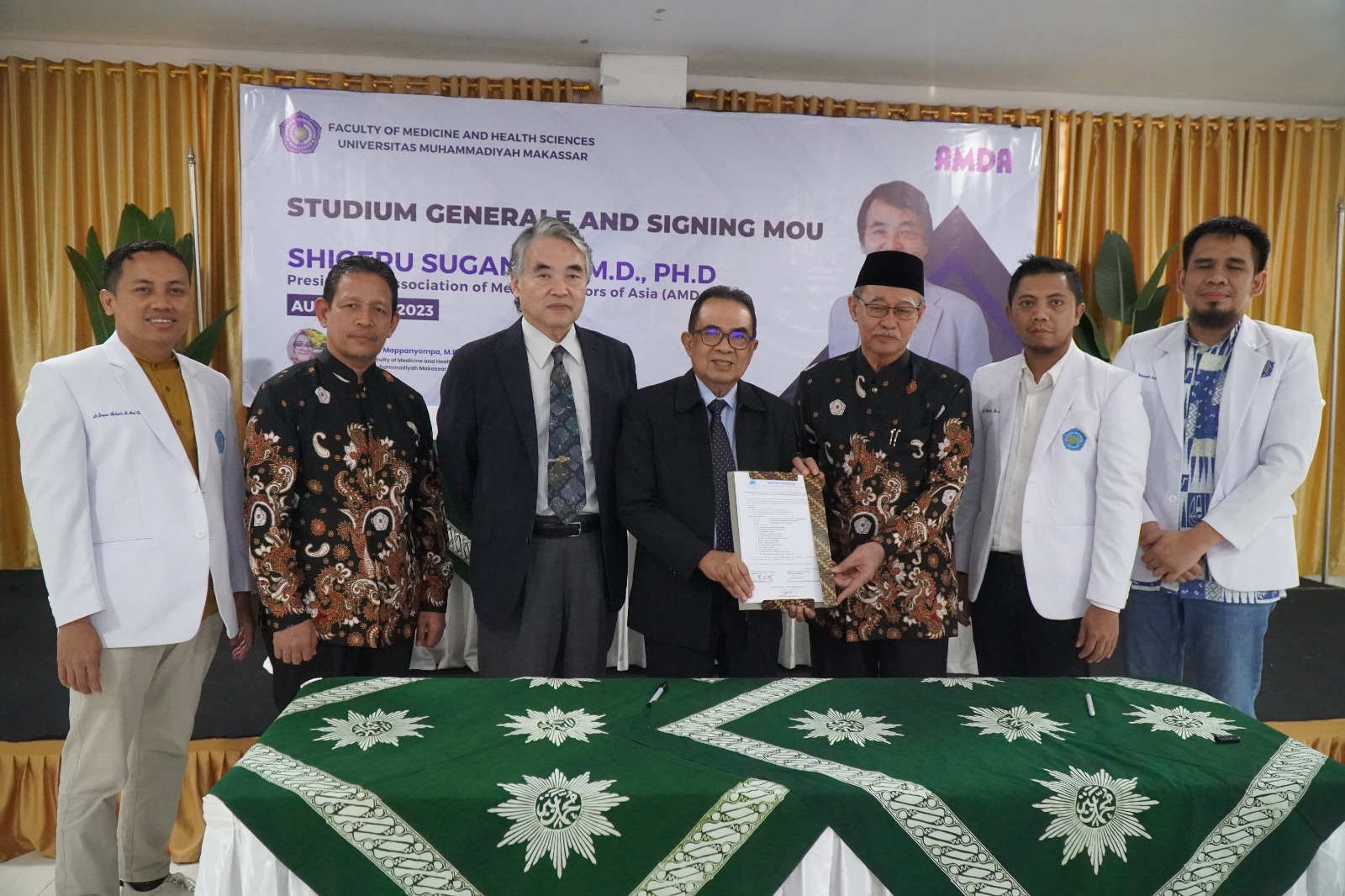 Unismuh Makassar signing MoU with the Association of Medical Doctors of Asia (AMDA)