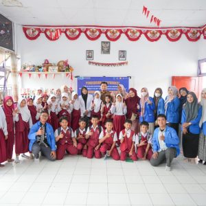 FKIK Unismuh Makassar Promotes Healthy Living Through Little Doctor Program and Islamic-Based Health Education at SD Negeri Bawakaraeng 1