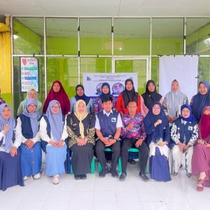 Pharmacy Faculty Team from Unismuh Promotes Herbal Education Digitalization through Community Service Program