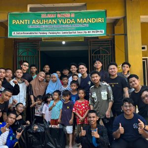 FK Unismuh Medical Students Celebrate National Children’s Day with “Sharing Love, Weaving Hope” Social Event
