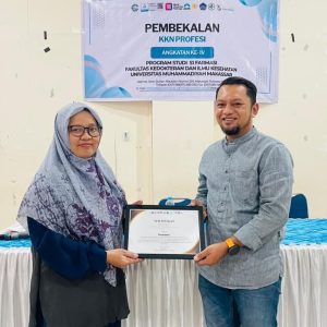 Strengthening Student Readiness, FMHS Unismuh Makassar Pharmacy Study Program Invites Public Health Center Practitioner for KKN-P Orientation